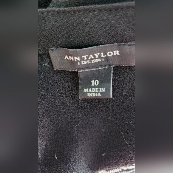 Ann Taylor black and white top - Size 10 - Picture 3 of 7
